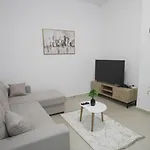 Nori's * Tirana